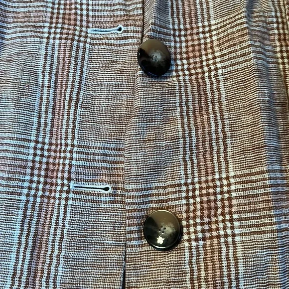 J. Jill boyfriend linen/cotton blazer - Picture 3 of 4